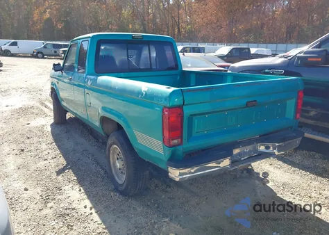1992 Ford Ranger Super Cab z USA, uszkodzony, nr VIN 1FTCR15XXNTA43670